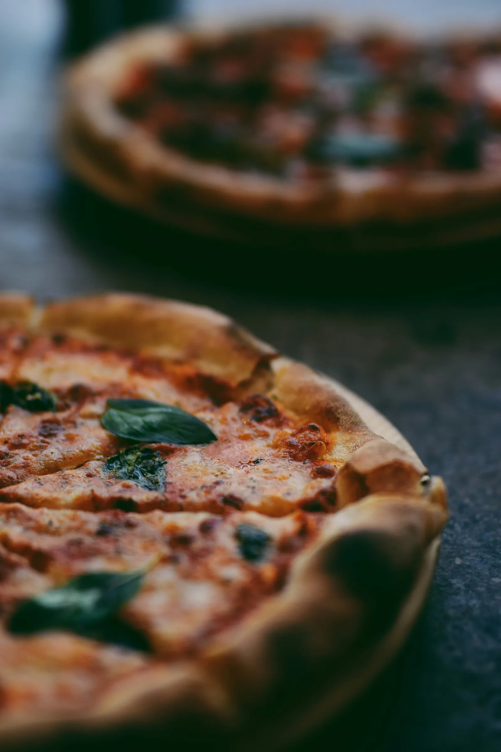 Los Angeles-based scratch-made pizza, pasta, and wings restaurant with 3 locations
